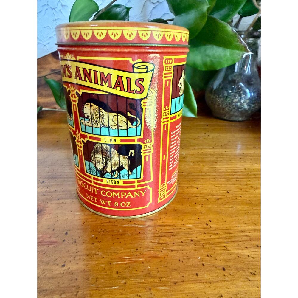 Vintage Barnum’s Animals Circus Tin Replica 1914 Design National Biscuit Co - Picture 2 of 8